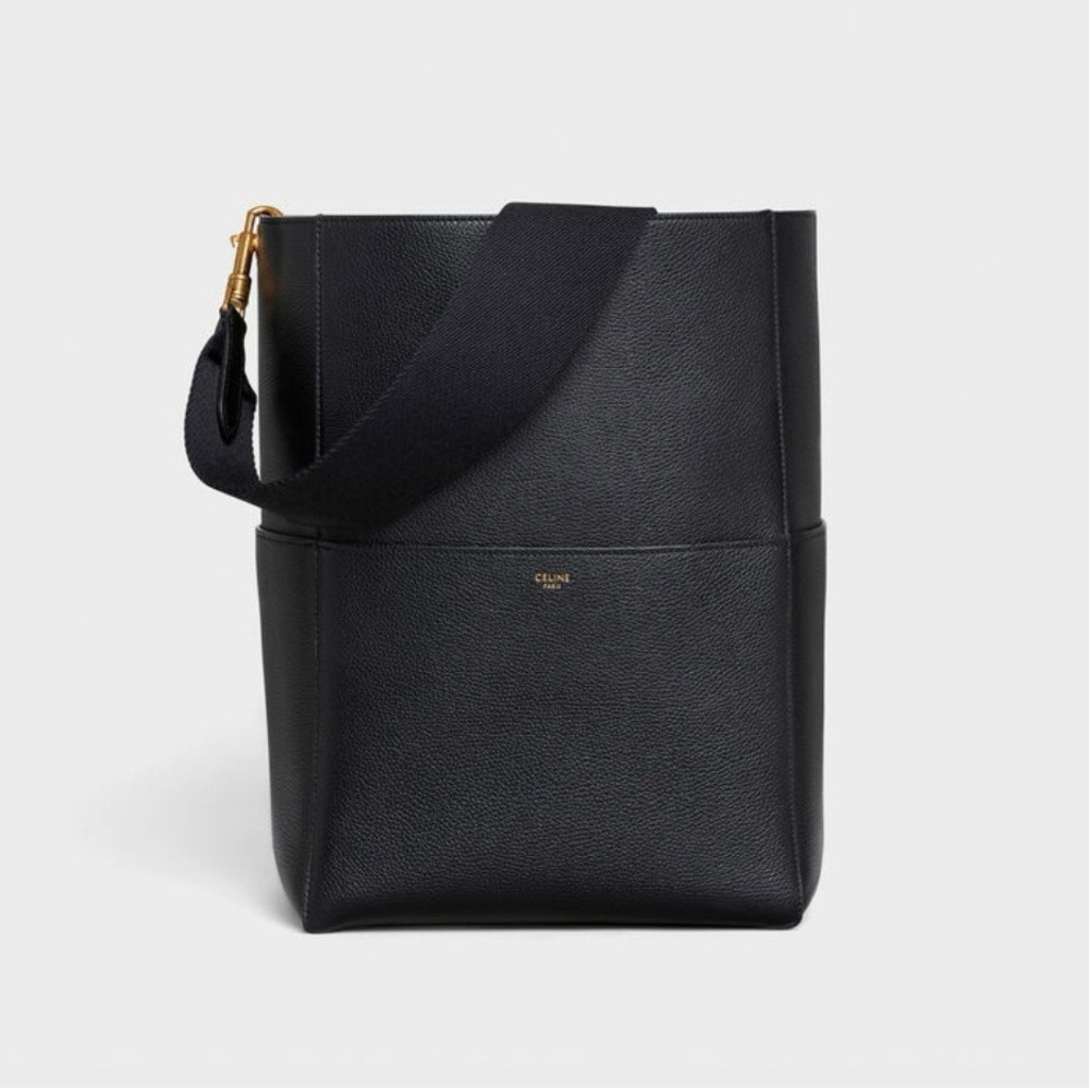 SOLD-Celine Seau Sangle Bag